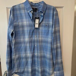 New with tags performance material vineyard vines button down shirt